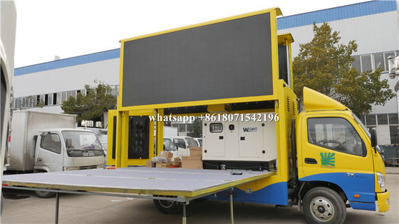 P4 P5 P6 Digital Mobile Advertising Truck 5000 - 7000CD/M2 Brightness With Stage
