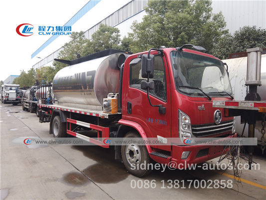 Shacman 4x2 5800L 6T Bitumen Spreader Truck For Paving Road