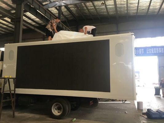 Advertising Mobile Digital Billboard Truck , P5 / P6 Led Video Truck