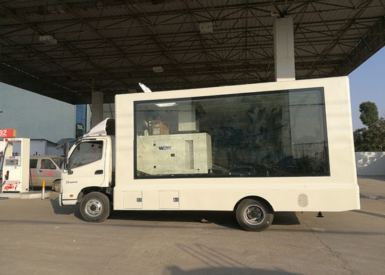 P6 Scrolling Billboard Truck , Led Wall Truck For Products Promotion