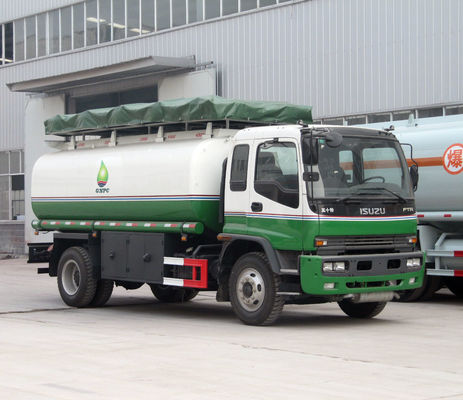 Q235 Carbon Steel Petrol Tanker Truck , Diesel Delivery Truck For ISUZU Oil Refiller Tank