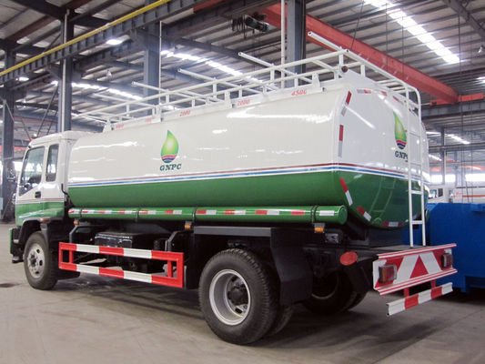 Q235 Carbon Steel Petrol Tanker Truck , Diesel Delivery Truck For ISUZU Oil Refiller Tank
