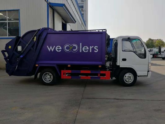 Self Compressing Garbage Compactor Truck Rear Loading 4CBM With Hydraulic Control