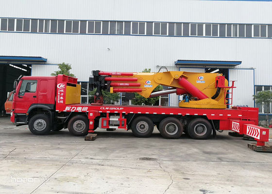 Heavy Duty Truck Mounted Telescopic Crane , Truck Bed Mounted Crane Folded Boom Type 10 X 4 100 Tons