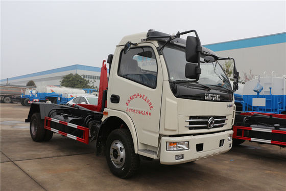 Roll Off Container Waste Removal Trucks 6 Tons Dongfeng Carbon Steel Q235B Material