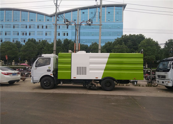 5CBM Vacuum Road Sweeper Truck 1CBM Water Tank 4CBM Dust Tank 4 X 2