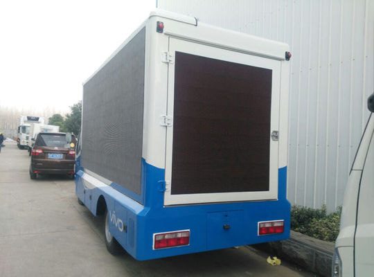 JAC P4 Digital Mobile Advertising Truck , Colorful Led Screen Truck For VIVO Phone Promotion
