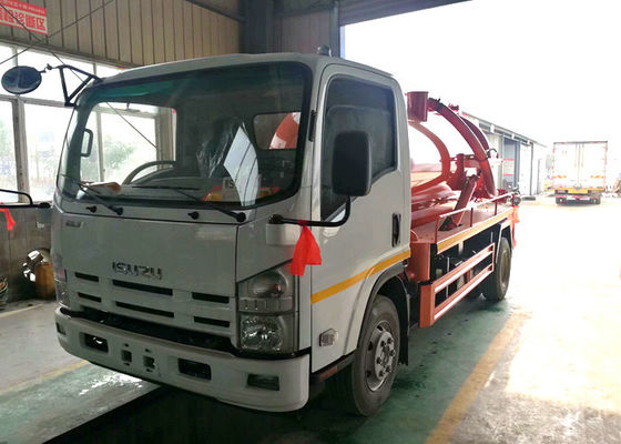 4 Tons Vacuum Suction Truck For City And Factory Sewer Cleaning 4000L