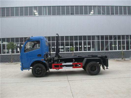 Dongfeng 5cbm / 4ton Waste Removal Trucks With Hydraulic Pull Arm Garbage Container