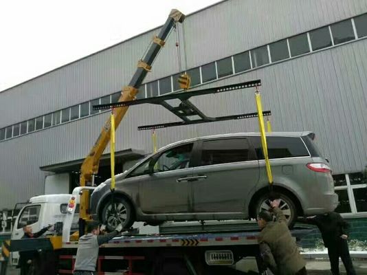 5 Meters Flatbed Wrecker Tow Truck With 3.2 Ton XCMG Crane Vehicle Lifting