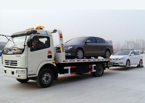 5 Meters Flatbed Wrecker Tow Truck With 3.2 Ton XCMG Crane Vehicle Lifting