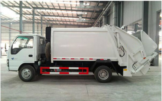 ISUZU 4-5 Ton Self Compressing Garbage Compector Truck 5CBM 4*2 Waste Removal Truck