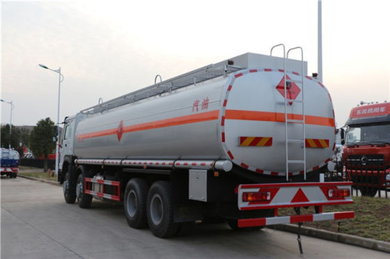 HOWO 8x4 30Cbm Fuel Delivery Truck With API Manhole , Petrol Diesel Oil Transport Truck