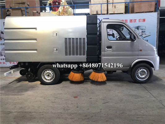 Small Size Mechanical Sweeper Truck 2600mm Wheelbase For City Sanitation