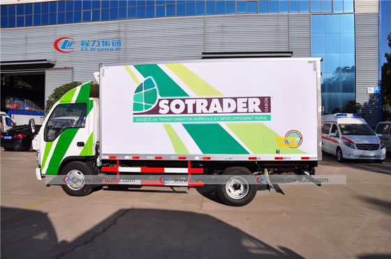 JAPAN Famous Brand 4-5 Tons Refrigeration Truck 4X2 Refrigerator Freezer Cargo Van Truck