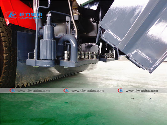 Howo 8X4 371HP 8000 Liters Asphalt Tank 12CBM Gravel Bucket