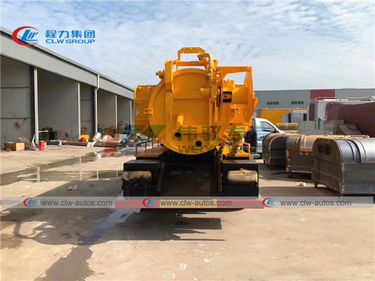 Dongfeng 4000L High Pressure Vacuum Septic Suction Truck