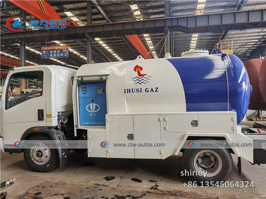 Left Hand Drive 5000L 2MT LPG Transport Truck