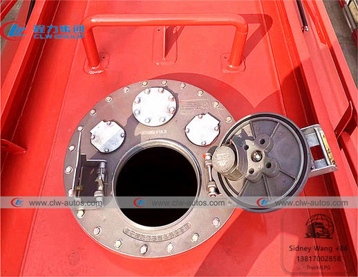 10000 Liters LHD Howo 4x2 Diesel Delivery Truck With Censtar Dispenser